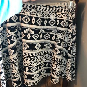 Patterned skirt